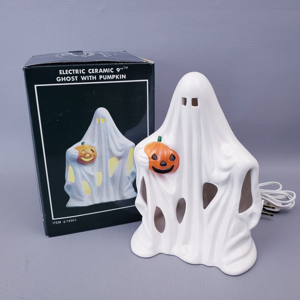 VTG 1991 Ghost Light Up Figurine Halloween Ceramic w/ Pumpkin 9" Spooky Cut Outs